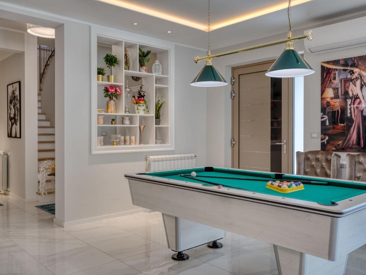 Villa Dream House By Interhome Pula