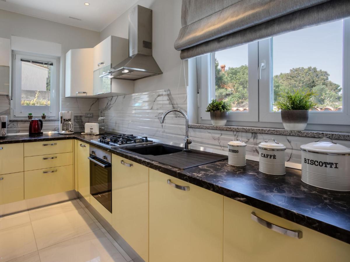 Dream House By Interhome Villa Pula